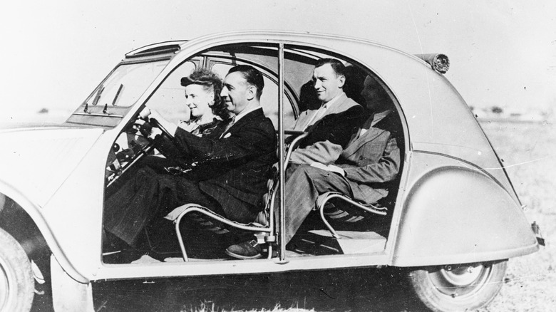 30th September 1949: The new 375cc Baby Citroen. It is a four seater with a canvas rolled roof and a speed of nearly 50mph. (Photo by Keystone/Getty Images)