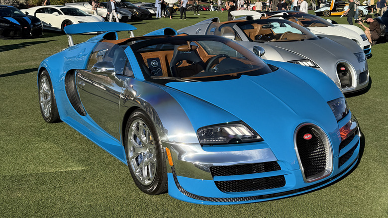Front 3/4 view of a Bugatti Veyron Meo Costantini