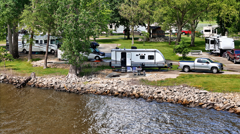RVs and campers at a campground near Mississippi River