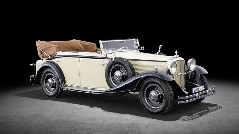 Studio shot of 1932 Maybach Zeppelin DS 8