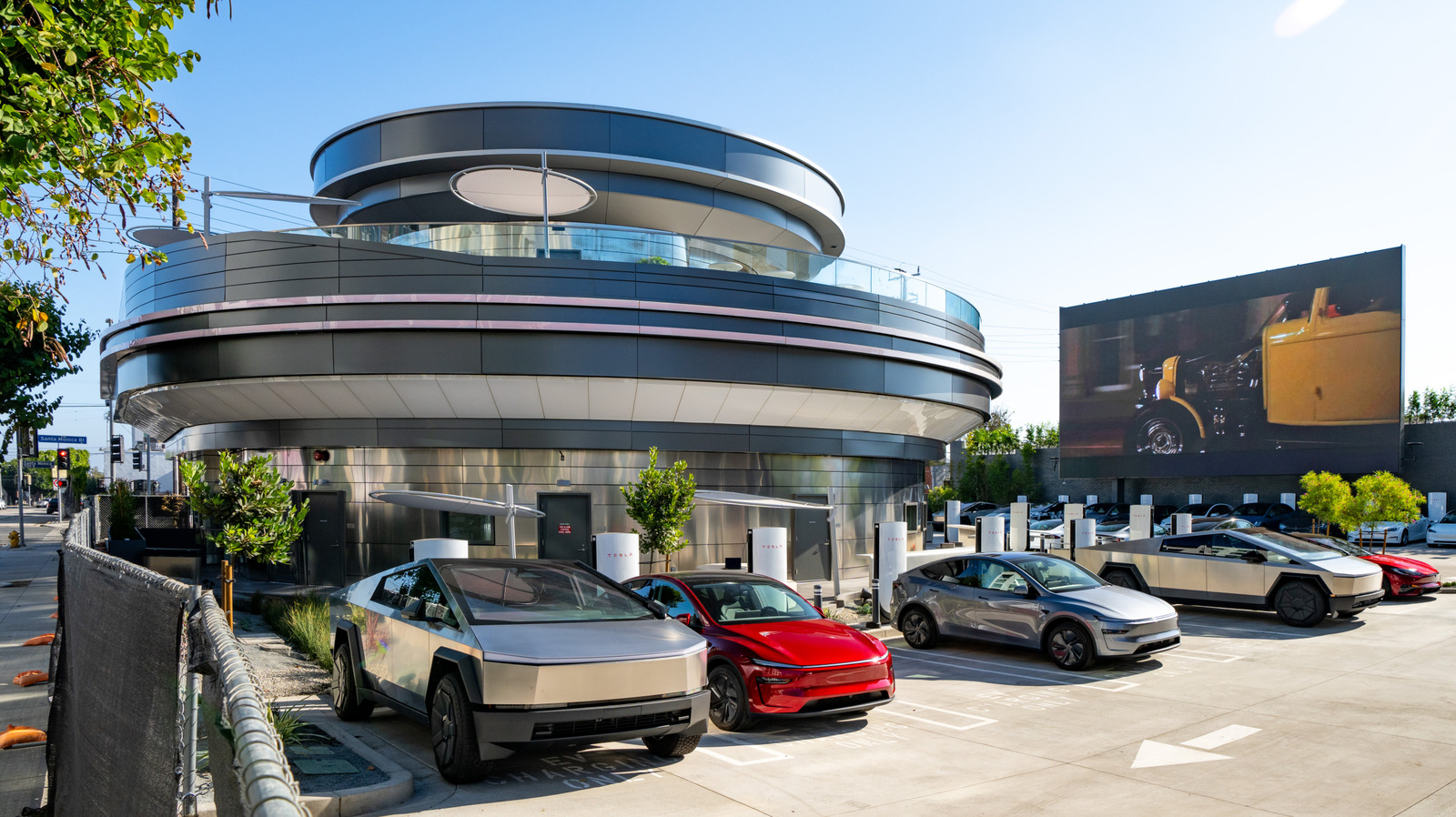 Which Automaker Would Run A Better Diner Than Tesla?