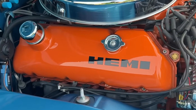 The word Hemi zoomed in on a Ball Stud Hemi engine