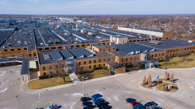 Aerial view of Detroit Diesel campus including manufacturing plant