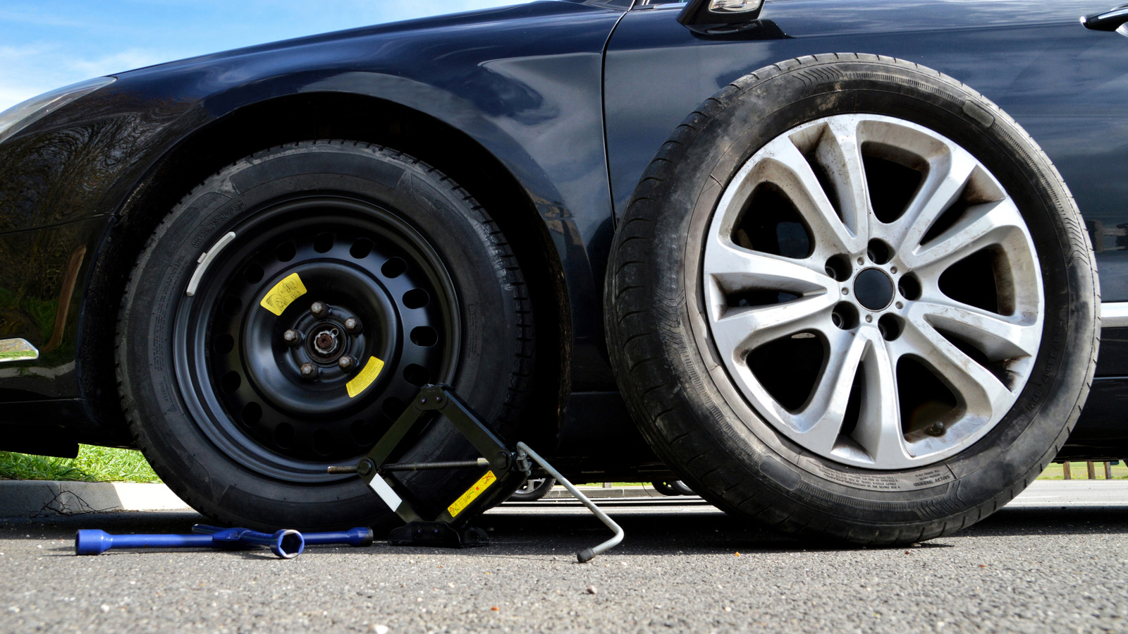 Why Doughnut Spares Typically Need 60 PSI, Double That Of Regular Tires