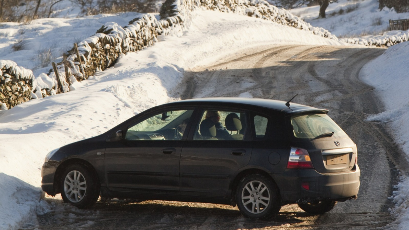 Why Pumping The Brakes During A Skid Is Outdated (And Dangerous) Advice