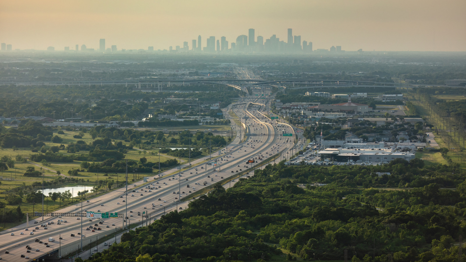 Why Texas Leads The US On Interstate Fatalities (And It's Not Just Bad Drivers)