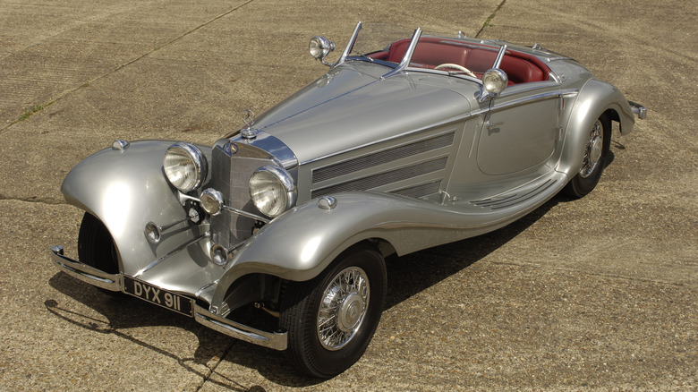 An overhead shot of a silver 1937 Mercedes-Benz 540K Special Roadster