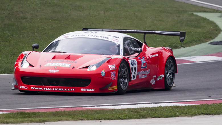 Ferrari 458 Italia with a flat-crank V8