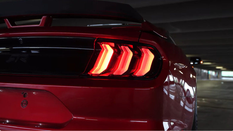 Close up of right-hand sequential turn signal on 2015-2023 Ford Mustang