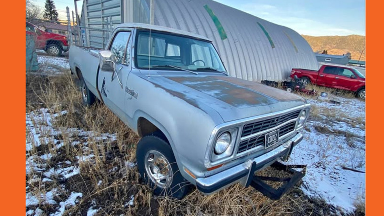 Rusted Dodge W200 Power Wagon