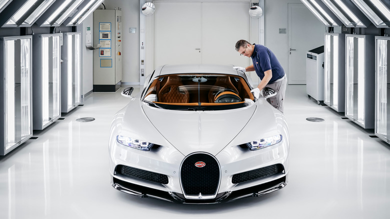 Front shot of a white Bugatti Chiron