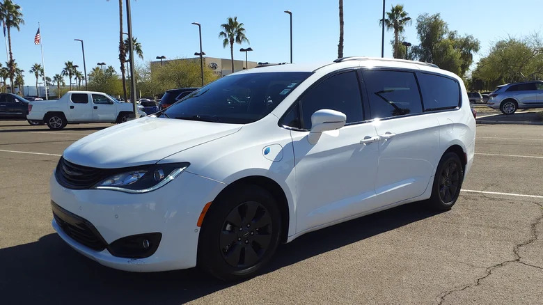 A white Chrysler Pacifica Hybrid