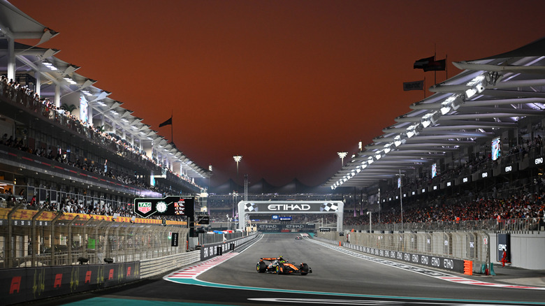 Lando Norris of Great Britain driving the (4) McLaren MCL39 Mercedes on track during the F1 Grand Prix of Abu Dhabi at Yas Marina Circuit on December 07, 2025 in Abu Dhabi, United Arab Emirates.