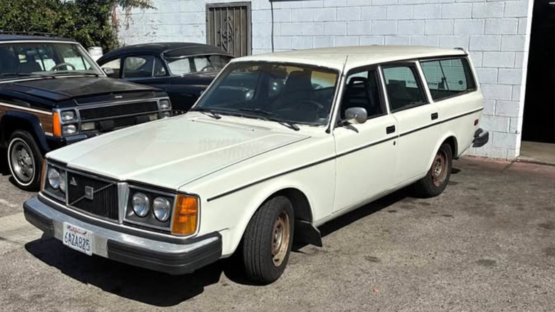 White Volvo 240 wagon