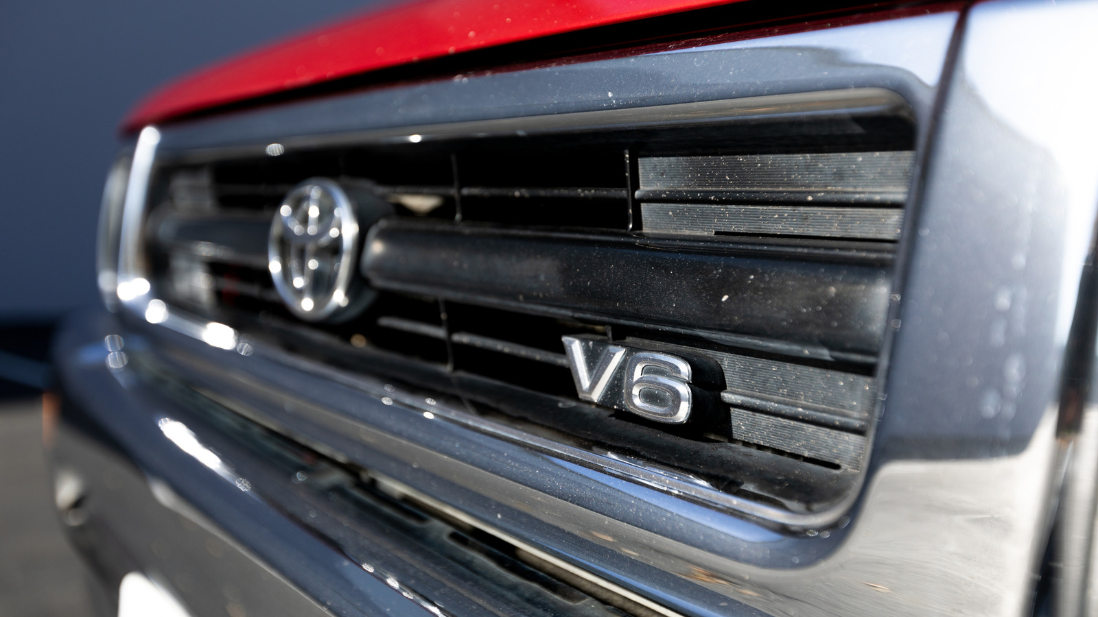 Yes, The V6 Engine Is Disappearing From Toyota's Lineup (To The Surprise Of No One)