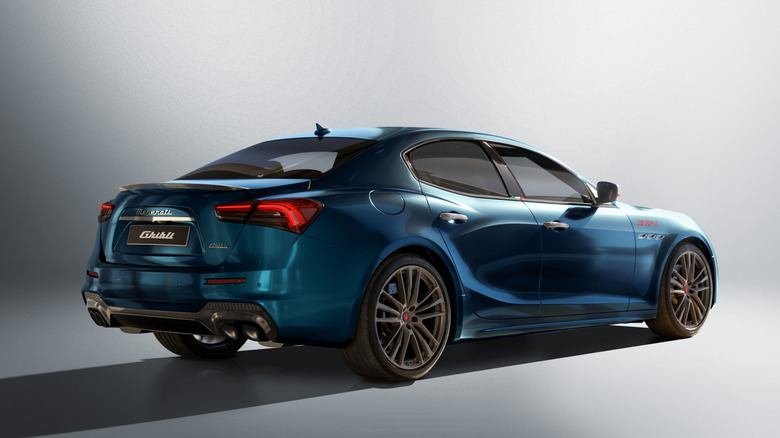 Rear 3/4 view of the Maserati Ghibli 334 Ultima.