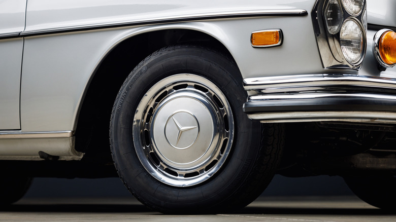 The 1969 Mercedes-Benz 300 SEL wearing Vredestein Sprint Classic tires