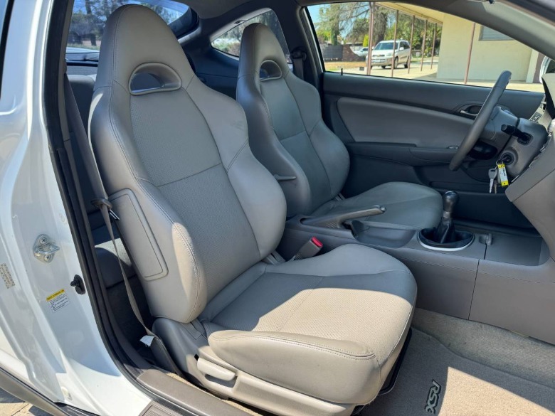 2004 Acura RSX Interior image