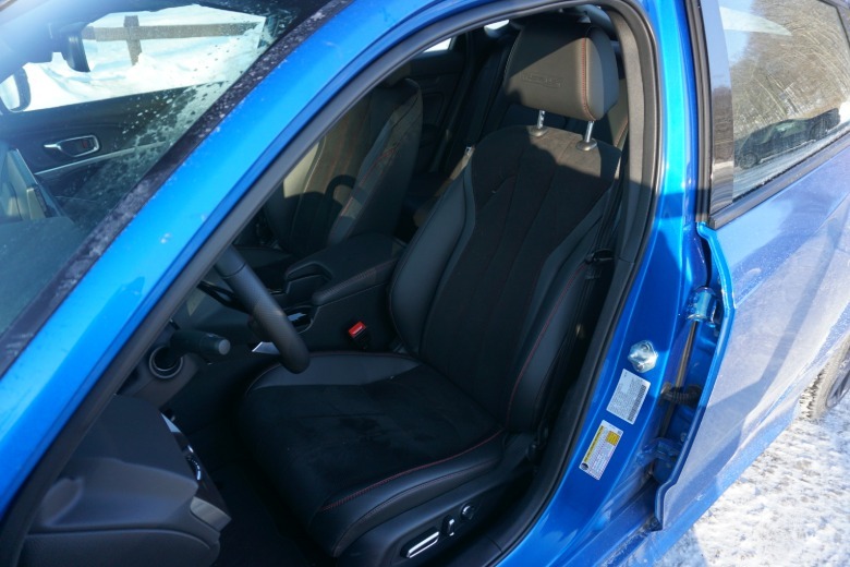 2026 Acura Integra Type S driver's seat