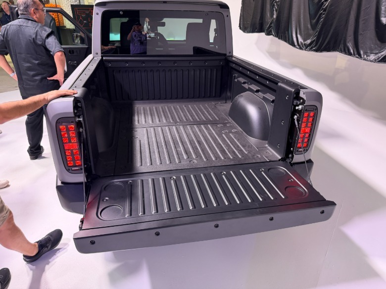 Bed of a Slate truck