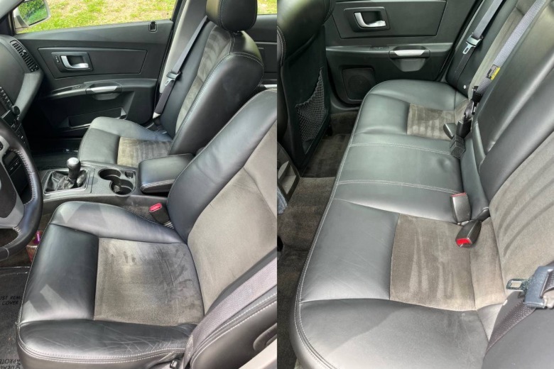 2005 Cadillac CTS-V interior images