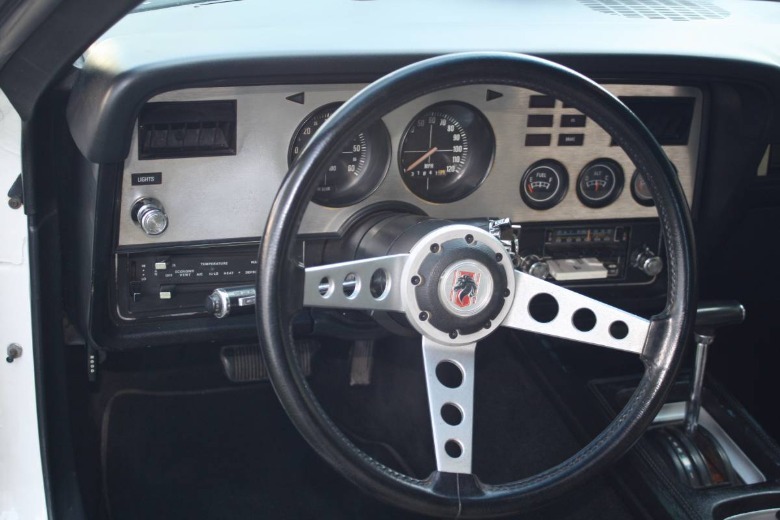 1978 Ford Mustang II Liftback dashboard image