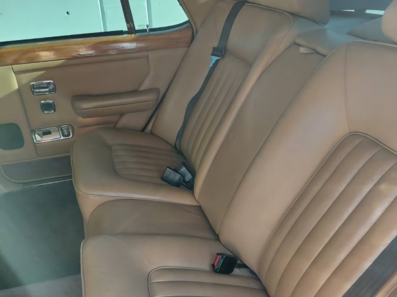 1988 Bentley Eight rear seat image