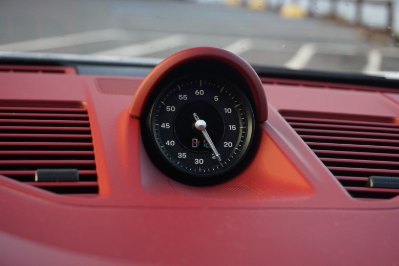 2025 Porsche 911 Carrera S stop watch