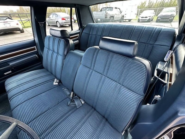 1982 Ford LTD Interior image