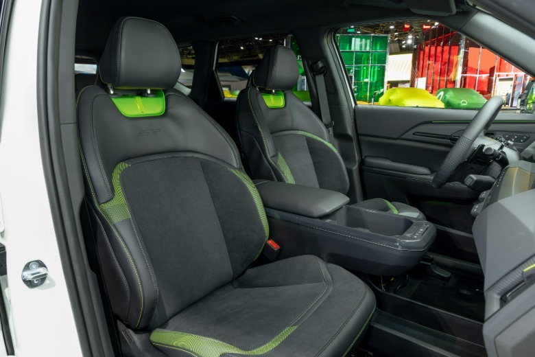 Front seats of a Kia EV5 GT