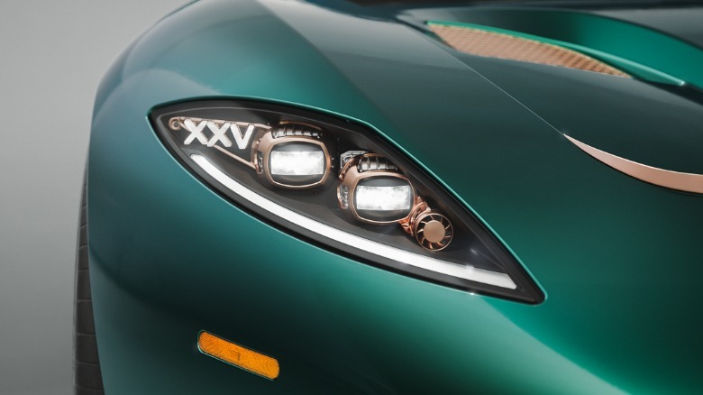 Headlight of the Spyker C8 Preliator XXV Coupe