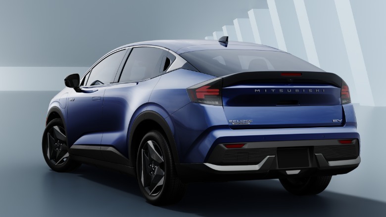 2027 Mistubishi Eclipse Sportback rear 3/4 (based on the Nissan Leaf)