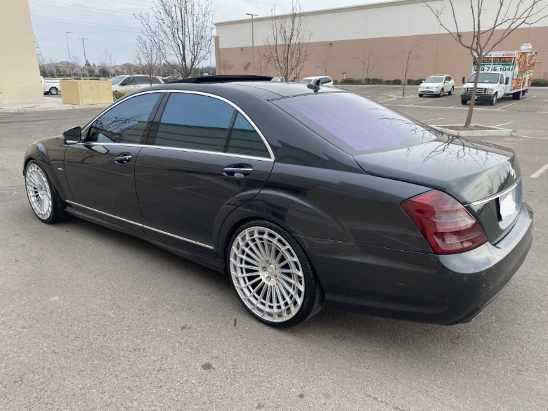 2012 Mercedes-Benz S550
