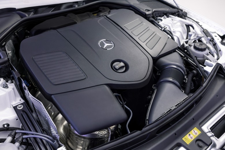 Mercedes-Benz C-Class refresh engine