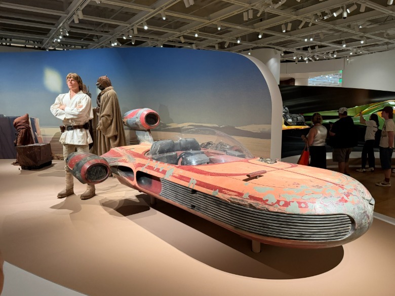 Luke's landspeeder from