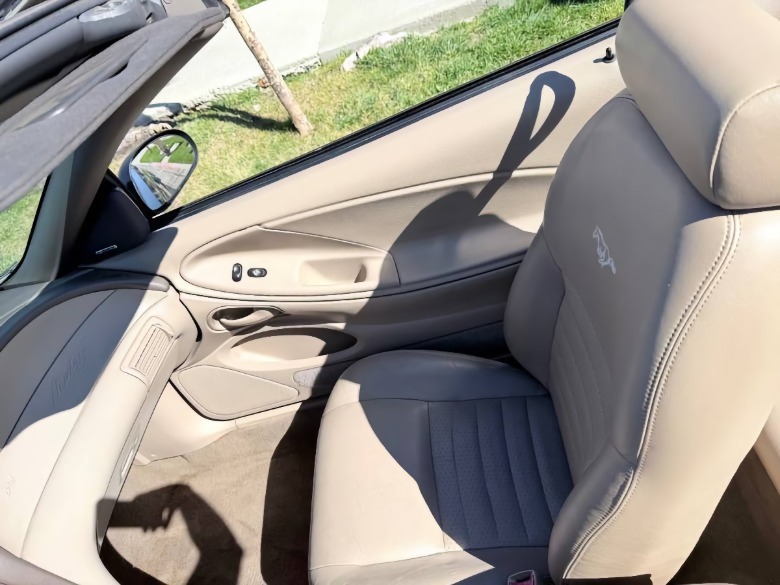 1999 Ford Mustang GT passenger seat