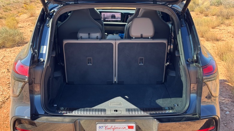 A photo looking into the Q9's trunk while the third-row is in place