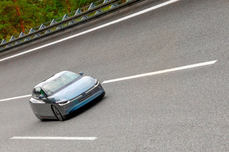 Volkswagen Mission Efficiency Prototype on track