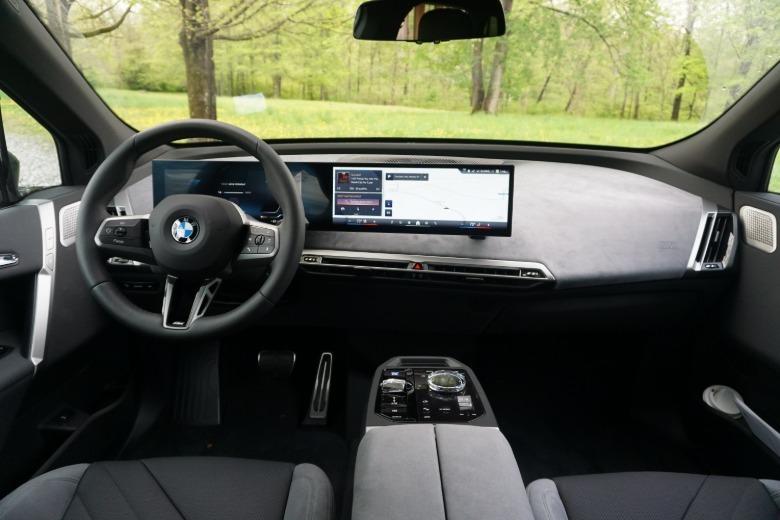 2026 BMW iX