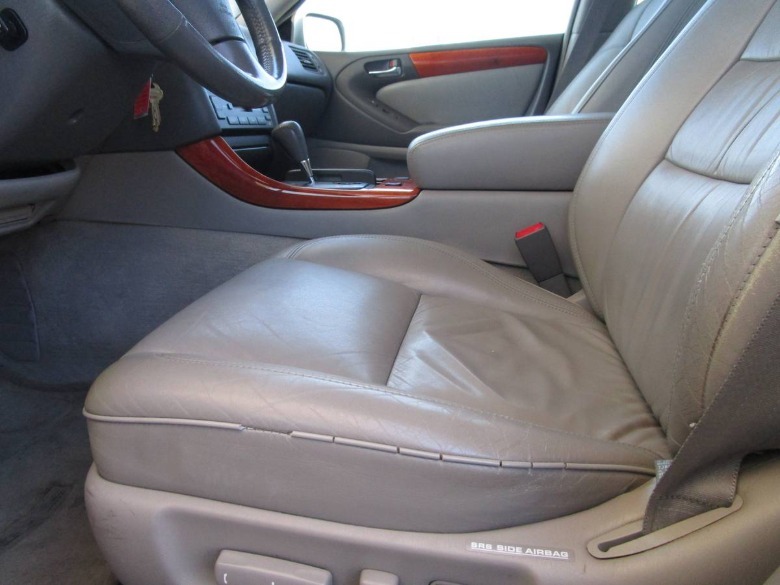 2001 Lexus GS 300 interior image