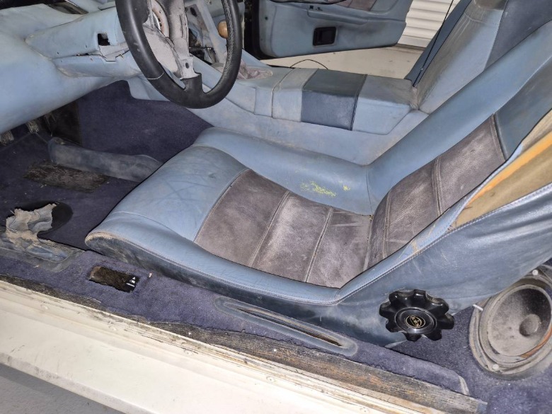 1988 Lotus Esprit 40th Anniversary Edition project car interior image