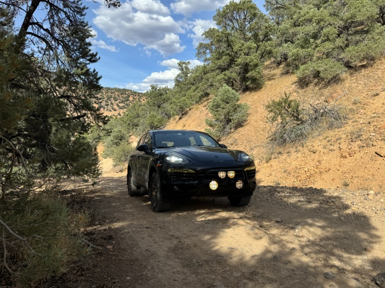 Driving a Porsche Cayenne Diesel off road