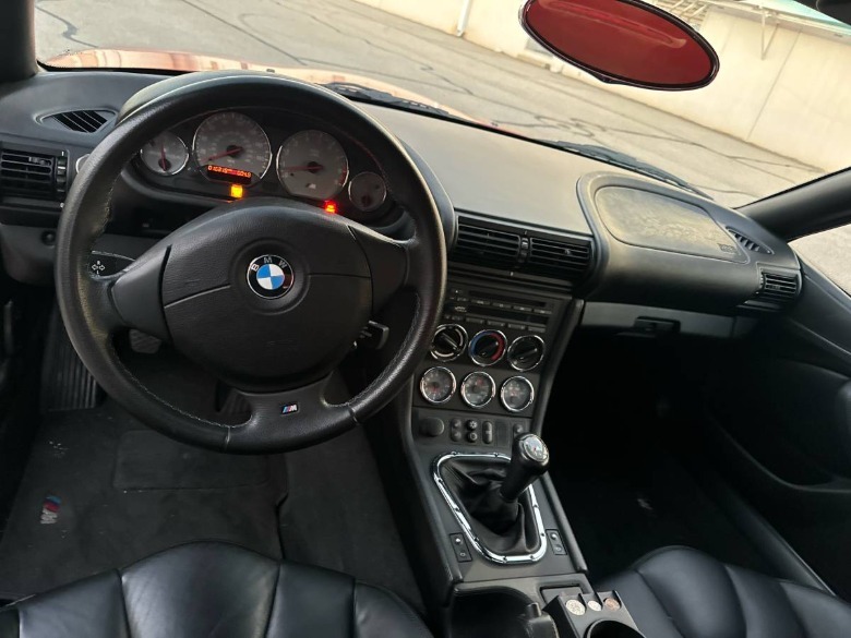 2001 BMW Z3 M Roadster dashboard image