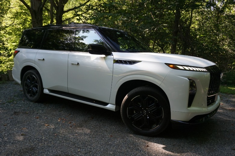 2026 Infiniti QX80 Sport
