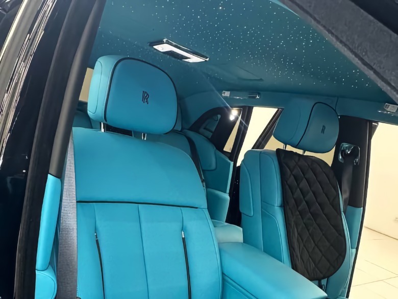 2025 Rolls-Royce Phantom Mansory headliner