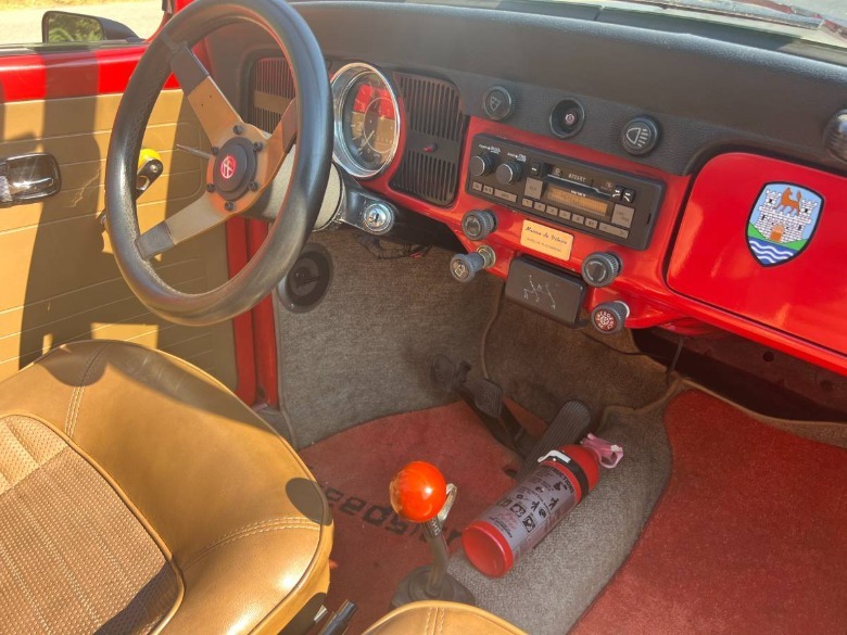 Custom 1970 Volkswagen Beetle Wizard 'Speedster' dashboard image