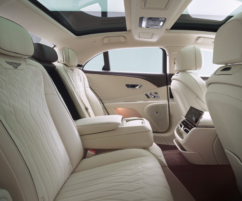 Refreshed Bentley Flying Spur Azure