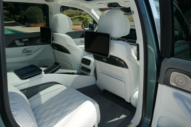 2027 Mercedes-Maybach GLS680 rear seats