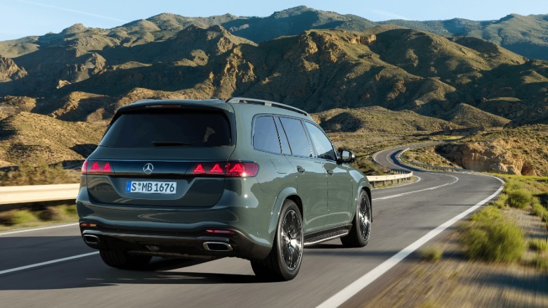 2027 Mercedes-Benz GLS rear 3/4