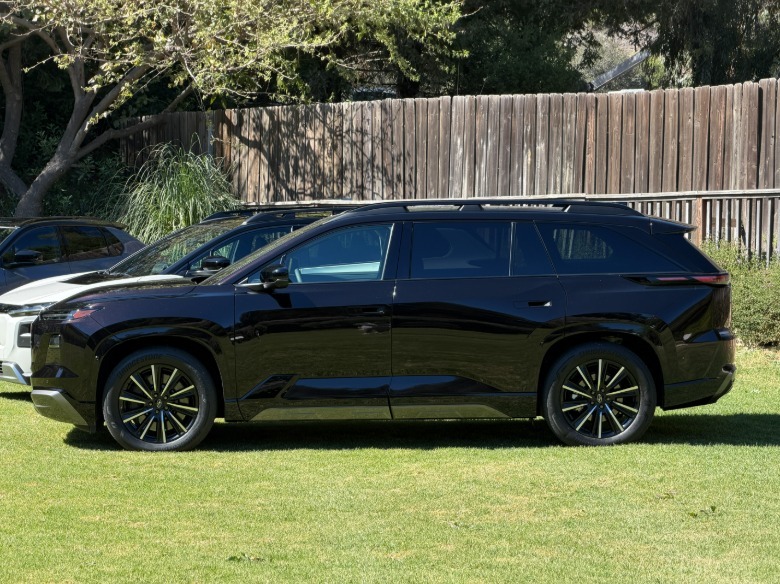 Side view of a brown 2027 Subaru Getaway